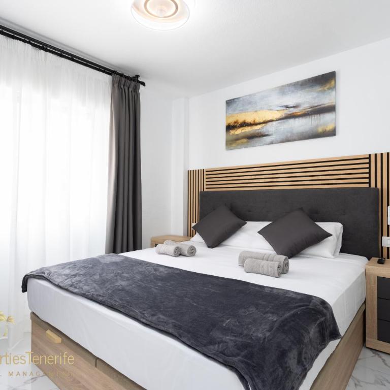 Apartamento Iris - Three-Bedroom Apartment - 12