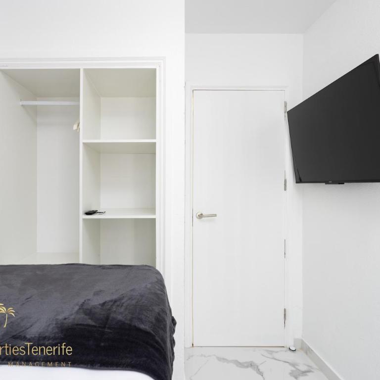 Apartamento Iris - Three-Bedroom Apartment - 19