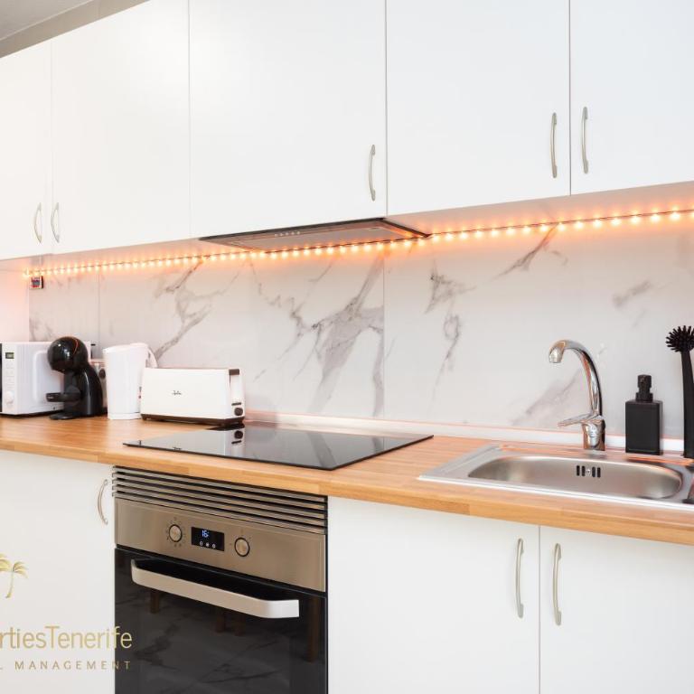 Apartamento Iris - Three-Bedroom Apartment - 32