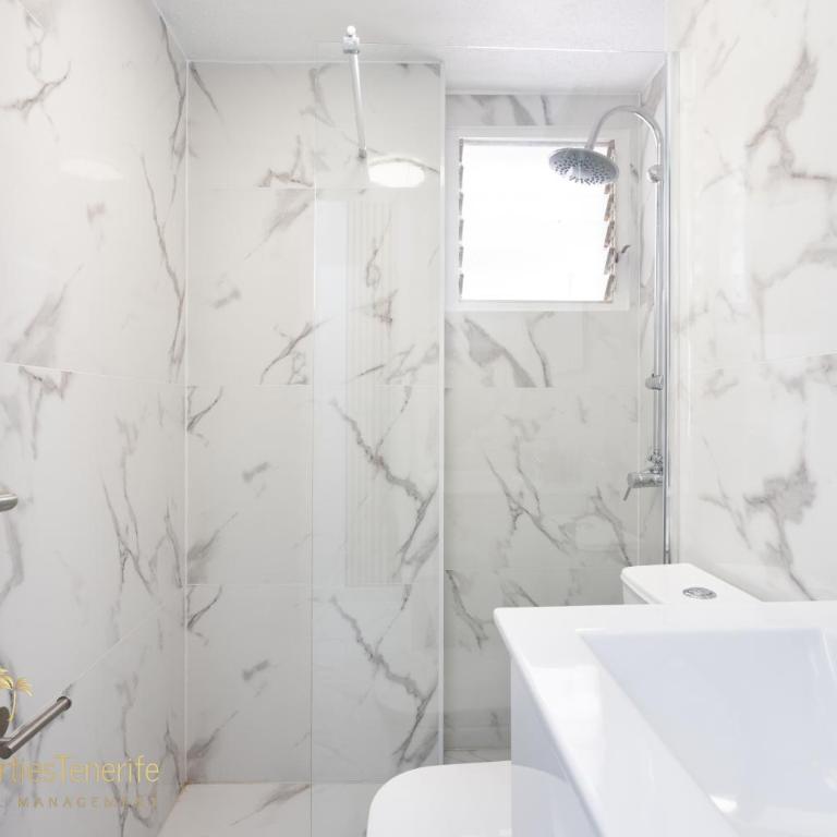 Apartamento Iris - Three-Bedroom Apartment - 36