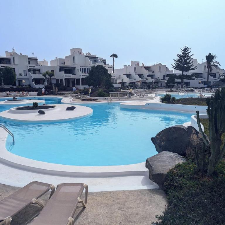 Charming Flat in Los Molinos with Terrace & Pools, Near Playa Bastian - Apartamento de 1 dormitorio - 34
