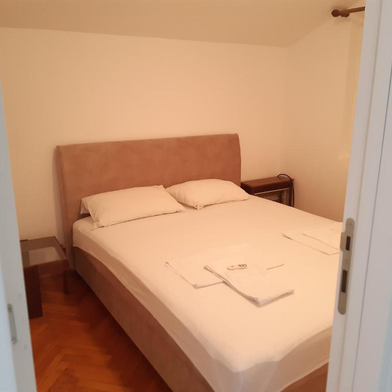 Entire comfortable apartment 2 - Apartman sa 1 Spavaćom Sobom - 7
