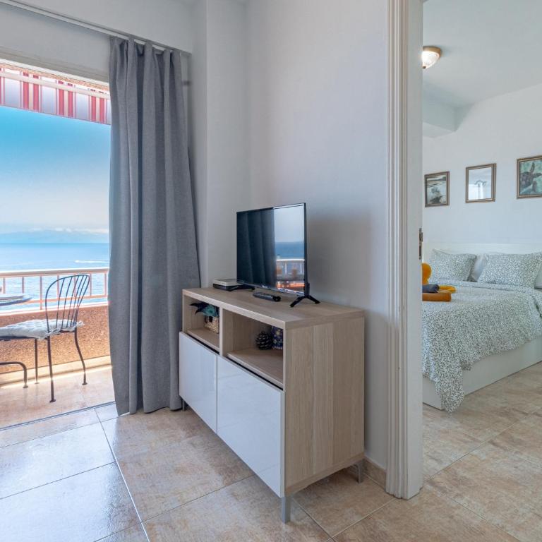 First Line Oceanfront Apt by Dream Homes Tenerife - One-Bedroom Apartment - 6