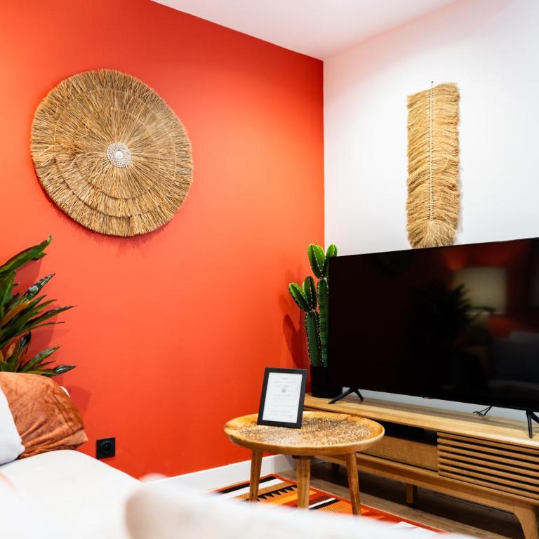 Studio design et coloré au coeur de Saumur - Appartement 1 Chambre - 2