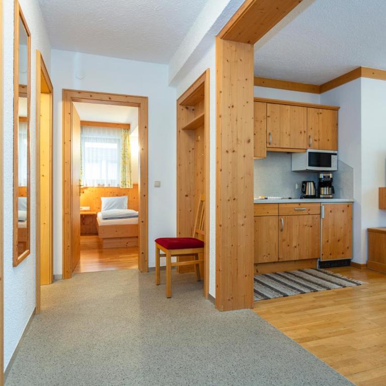 Pension Schusterkrämer - Apartment mit 2 Schlafzimmern und Balkon - 4