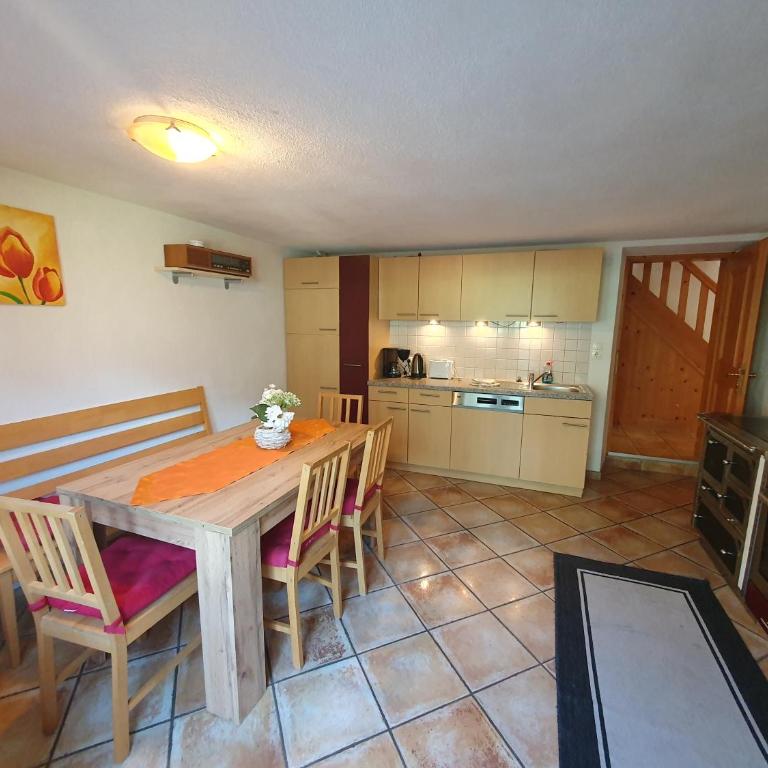 Ferienhaus Gerold Grießer - Apartment mit 3 Schlafzimmern und Bergblick - 19