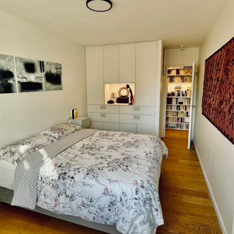 Appartement pour 2 avec balcon à Paris - Appartement - 5