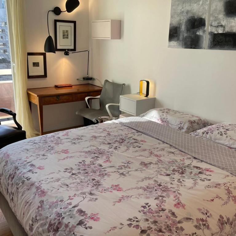Appartement pour 2 avec balcon à Paris - Appartement - 6