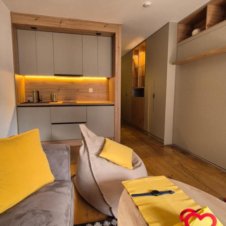 Private Apartment Dado - Aparthotel Vučko - One-Bedroom Apartment - 18