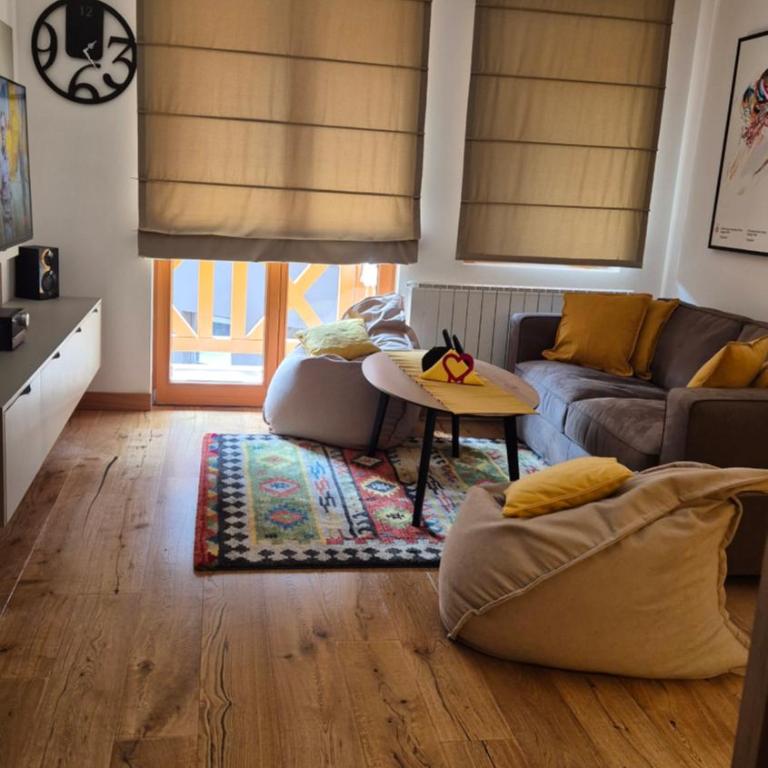 Private Apartment Dado - Aparthotel Vučko - One-Bedroom Apartment - 12