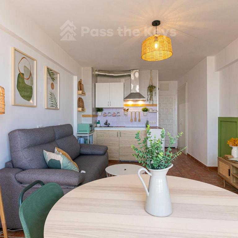 Cozy Studio in Heart of Nueva Andalucía - Pass the Keys - Apartamento Estudio - 10