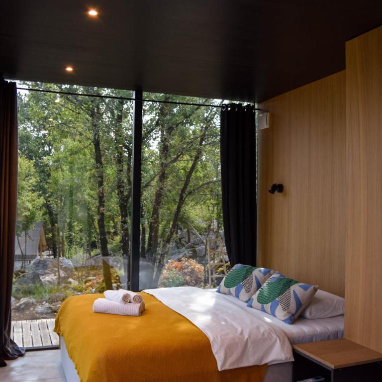 Oblun Eco Resort - Mirror Cabin - One-Bedroom Apartment with Garden View - 4