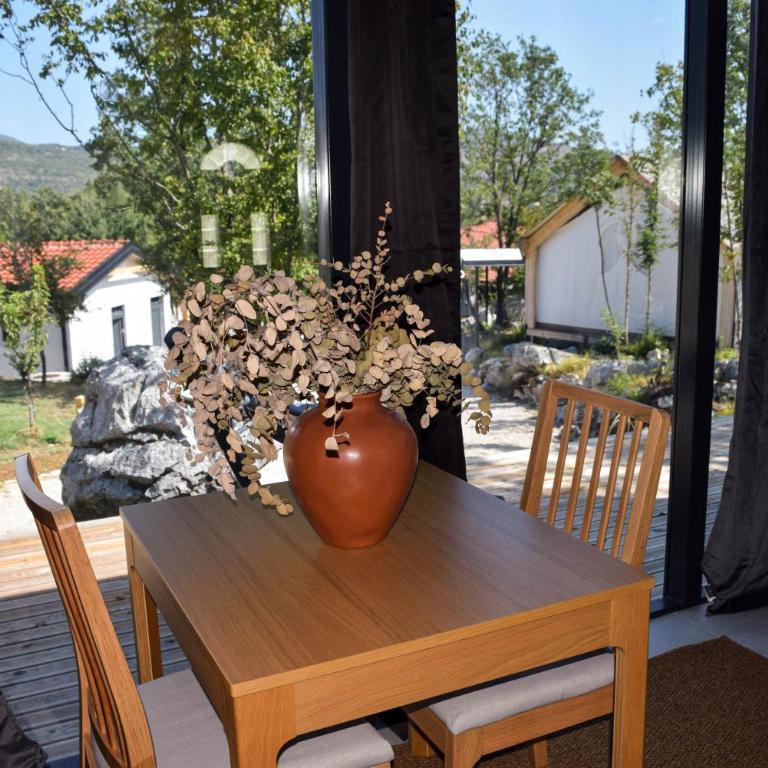 Oblun Eco Resort - Mirror Cabin - One-Bedroom Apartment with Garden View - 7