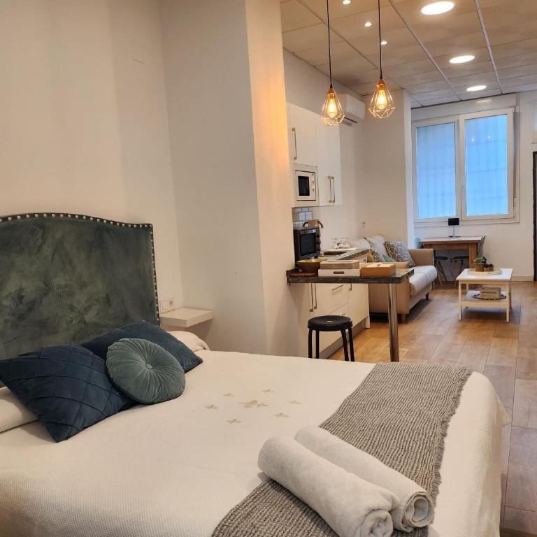 Minimalist Loft Space Malaga - Apartamento de 1 dormitorio - 1
