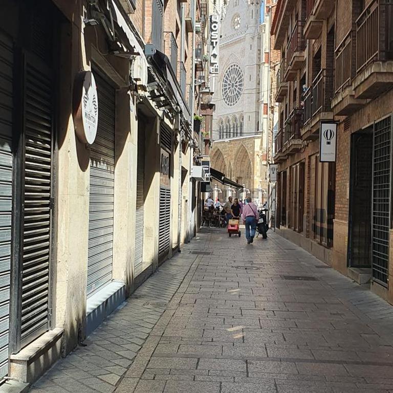 Despertar en León, al lado de la Catedral - Apartamento de 3 dormitorios - 10