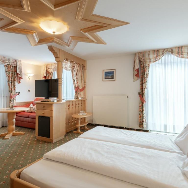 Piccolo - Dolomites & Gourmet Hotel - Camera Matrimoniale Classic con Balcone - 2