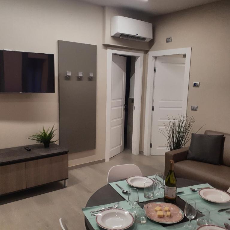 Smart Apartment Maggiore - TWA - One-Bedroom Apartment - 8