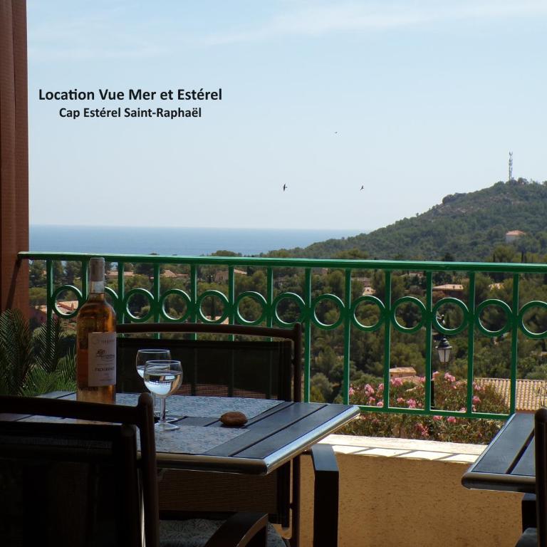 "Location Vue MER et ESTEREL", Cap Estérel Agay-Saint Raphaël, T2, piscines, parking, wifi - Apartment mit 1 Schlafzimmer - 10