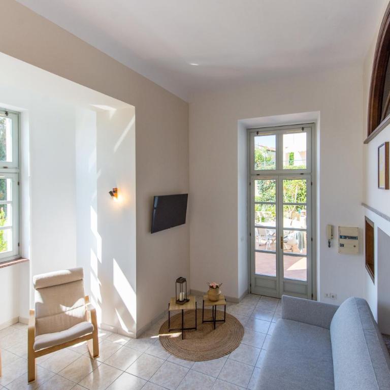 OLIVIERS -Agréable 2 pièces dans maison bourgeoise - One-Bedroom Apartment - 7