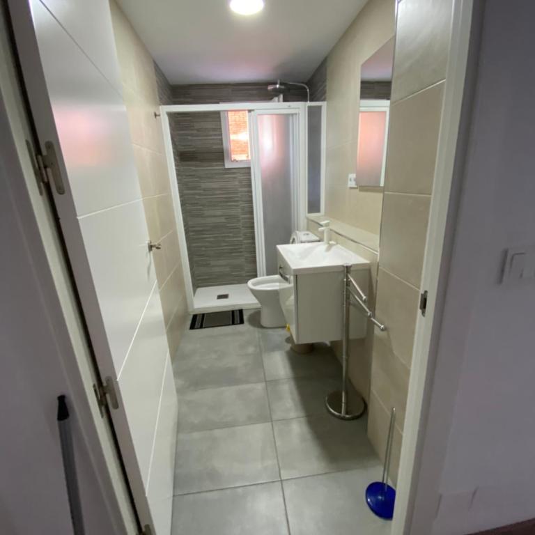 Apartamento Cerca Aeropuerto, FERIA, metro ,bus - Apartamento de 1 dormitorio - 11