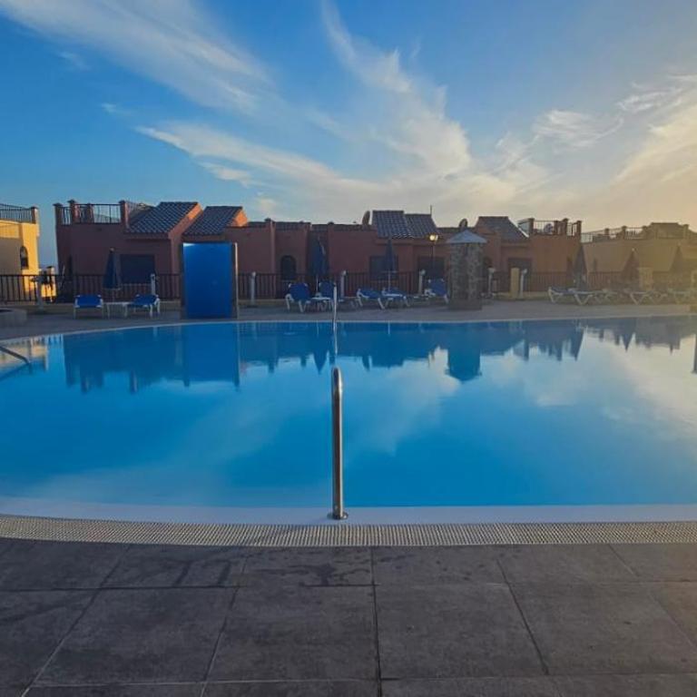 Meloneras Oceanview with Pool - Three-Bedroom Apartment - 5
