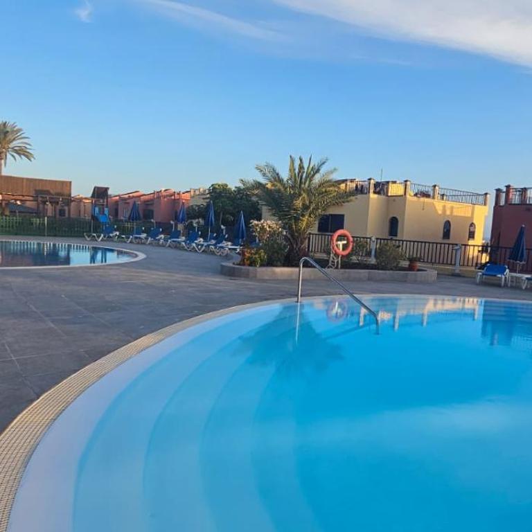 Meloneras Oceanview with Pool - Three-Bedroom Apartment - 25