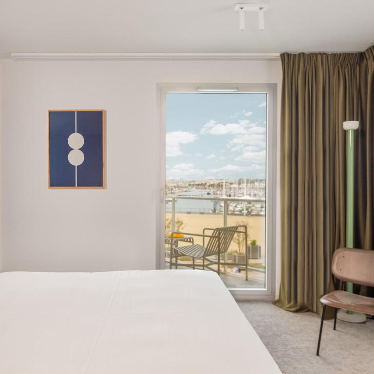 Hôtel Vertime - Suite avec Balcon - Vue sur Port - 3