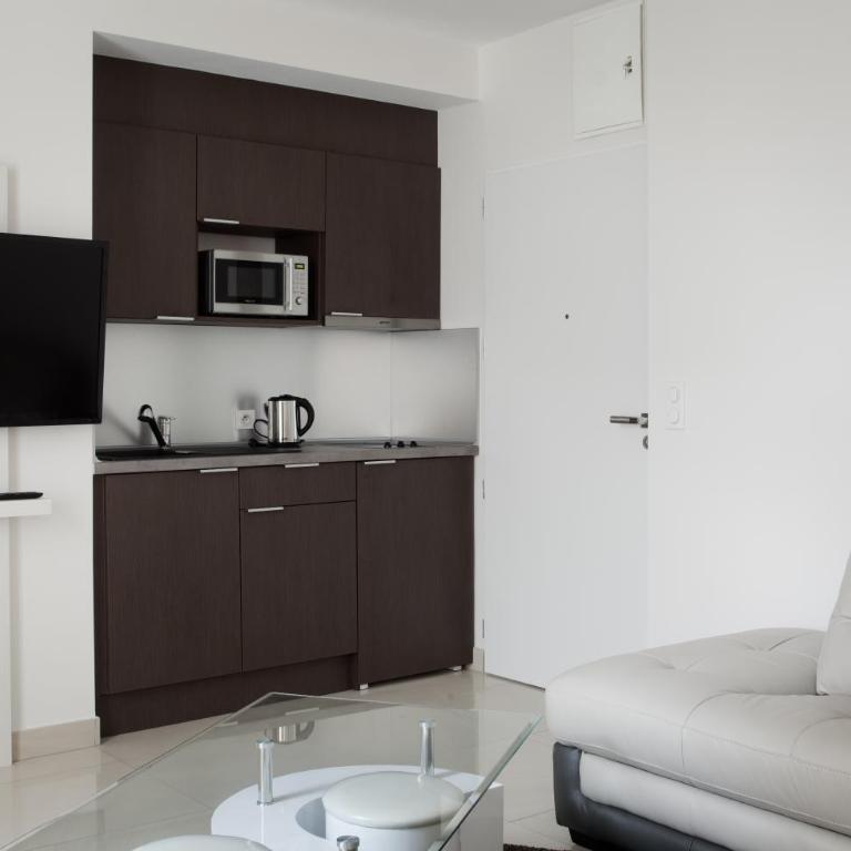 Brit Hotel de Grignan Vichy - Appartement 2 Chambres - 1