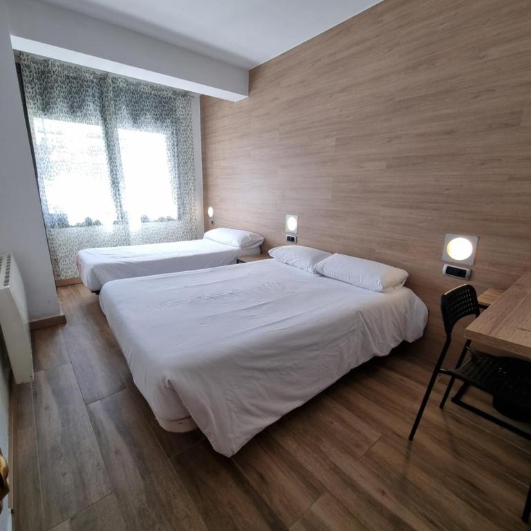 Hotel Avanti - Habitación Triple - 7