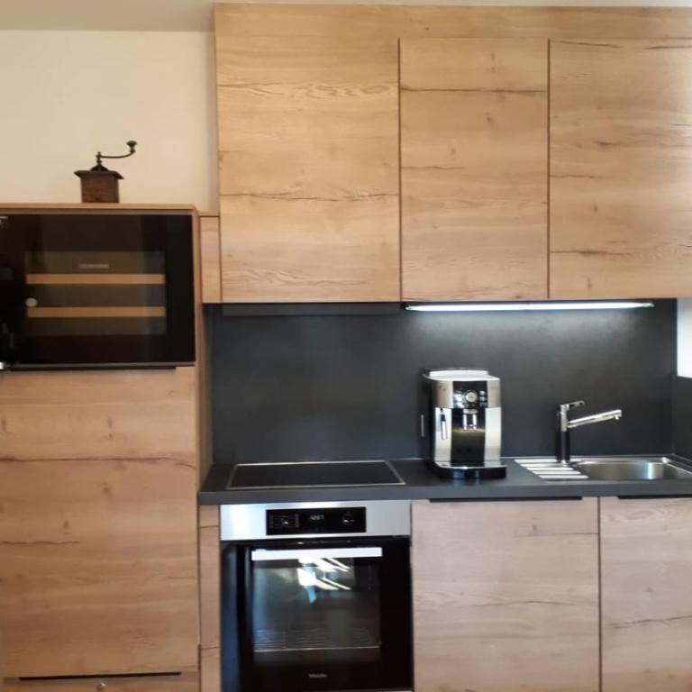 "NATURE erLeben" Appartement & Komfortzimmer - Apartment mit Terrasse - 2