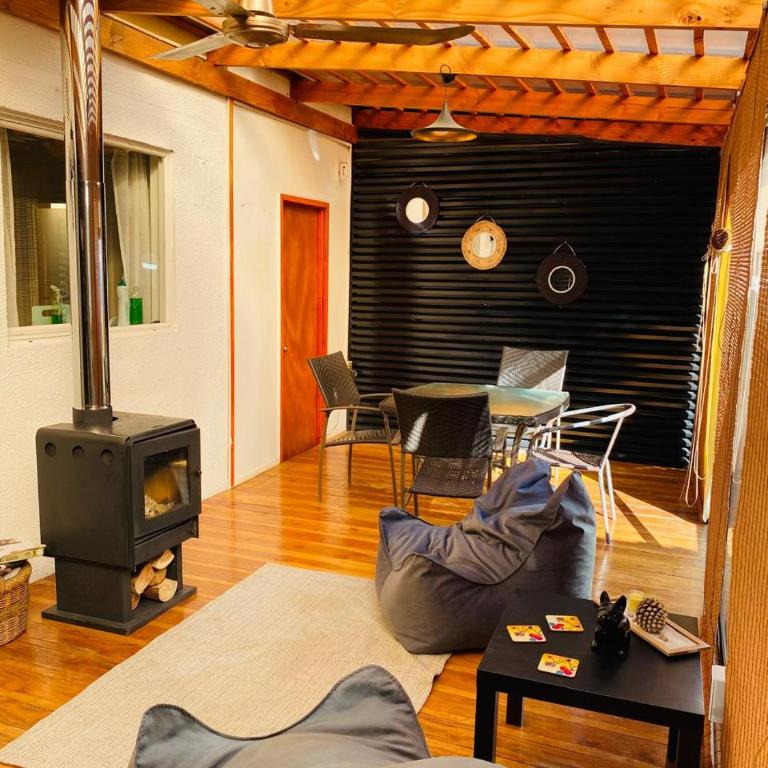 Casa a 5 minutos del aeropuerto y cercana al Mall Trebol - Casa de 3 dormitorios - 39