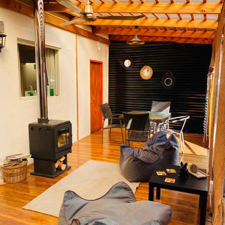 Casa a 5 minutos del aeropuerto y cercana al Mall Trebol - Casa de 3 dormitorios - 47