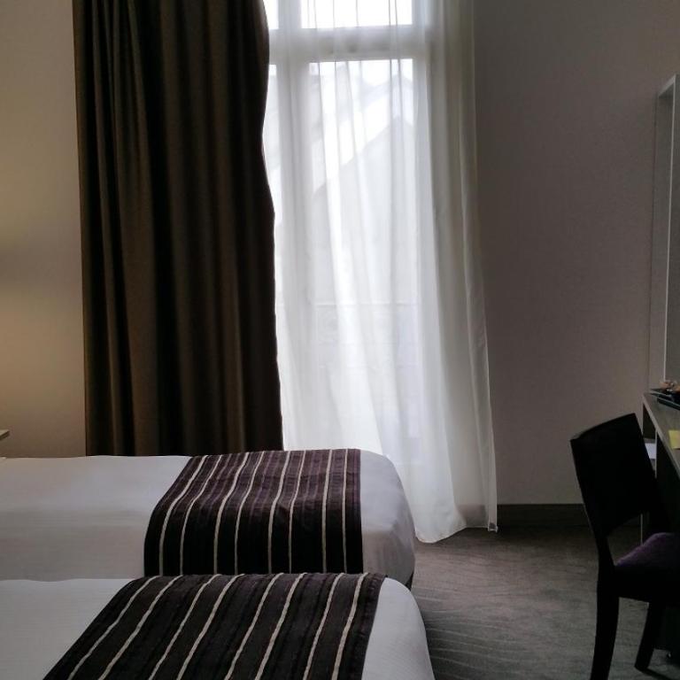 Brit Hotel de Grignan Vichy - Chambre Lits Jumeaux Premium - 4