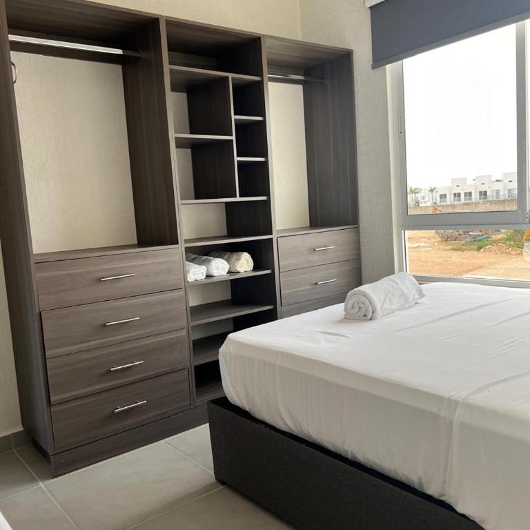 Departamento RESIDENCIAL IZAMAL EN HOMUN - Three-Bedroom Apartment - 12