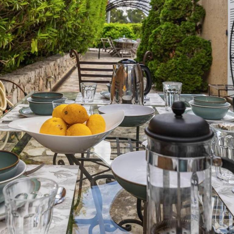 "La Bigaude" votre villa provençale climatisée, piscine et jardin à Mougins Village - Villa avec Piscine Privée - 14