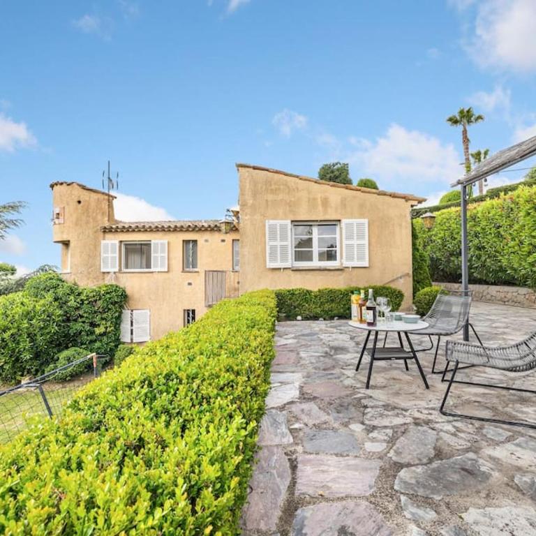 "La Bigaude" votre villa provençale climatisée, piscine et jardin à Mougins Village - Villa avec Piscine Privée - 40