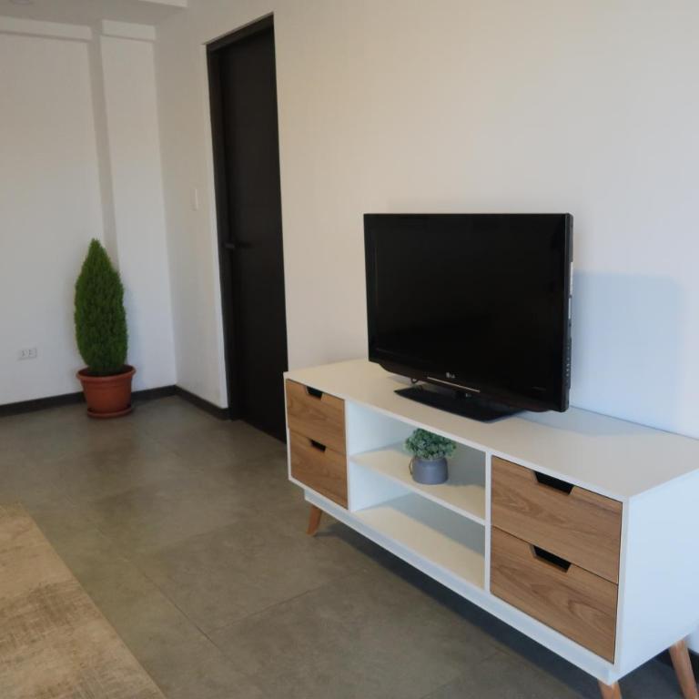 Hermoso departamento con vista panoramica - Apartamento de 3 dormitorios - 5