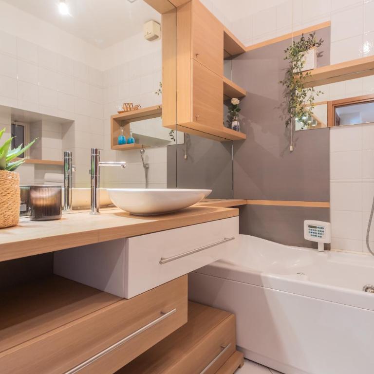Linda Apartments by Rent All Como - Appartamento - 7