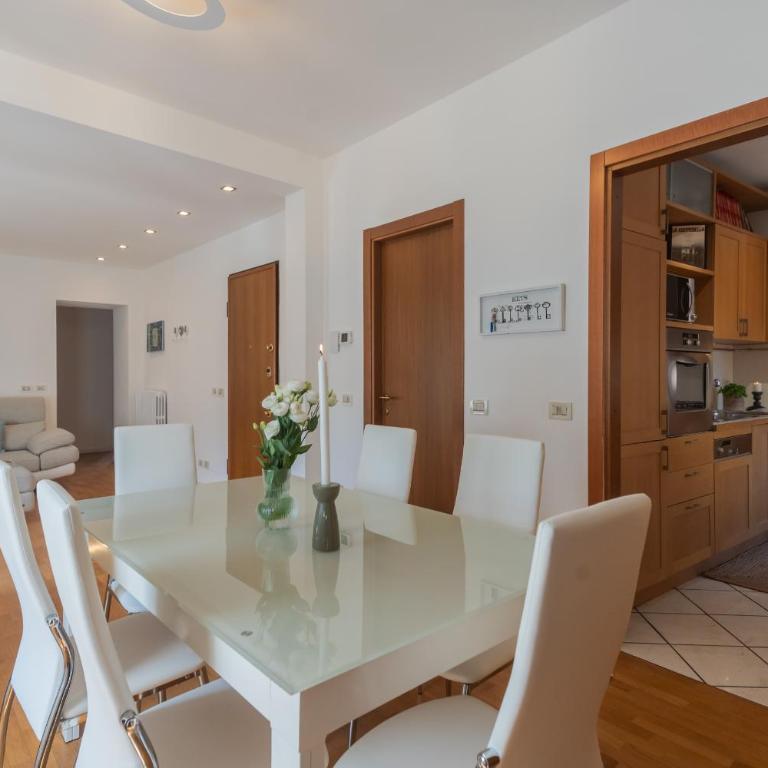 Linda Apartments by Rent All Como - Appartamento - 16