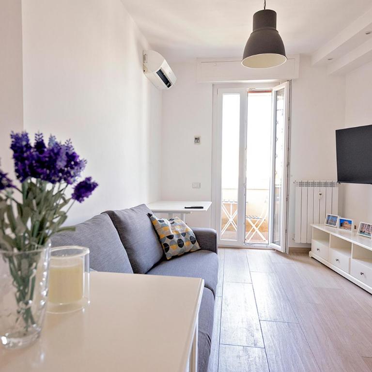 Ion Apartment - One-Bedroom Apartment - 12