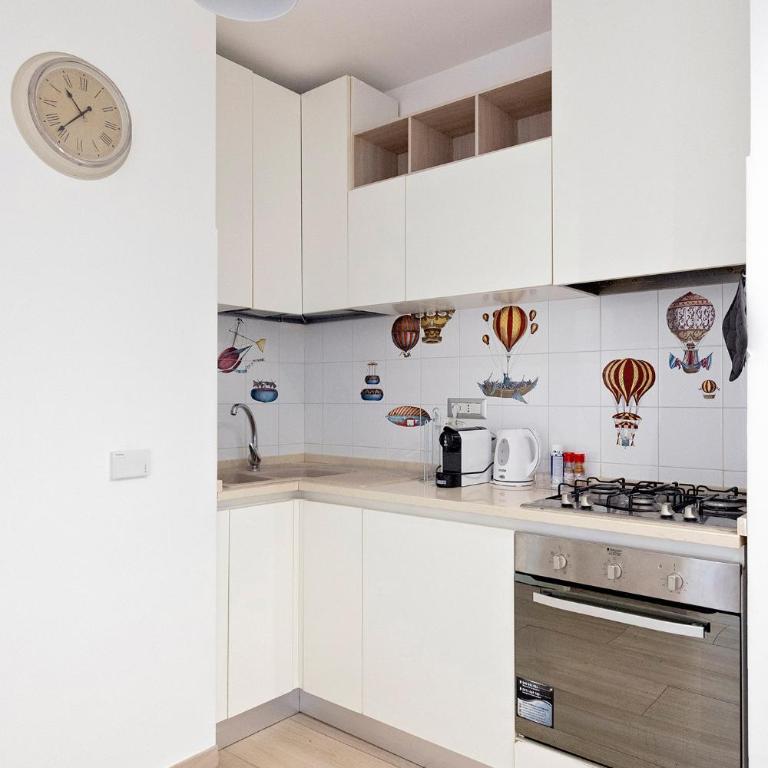 Ion Apartment - One-Bedroom Apartment - 15