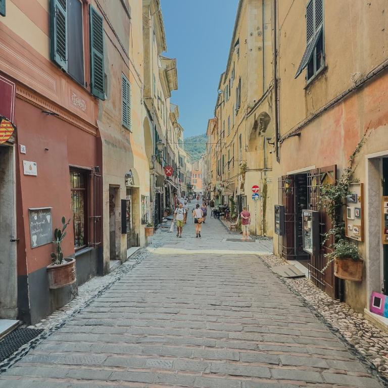 Paradise with Terrace - Free parking - Smart TV - Appartamento con 1 Camera da Letto - 28