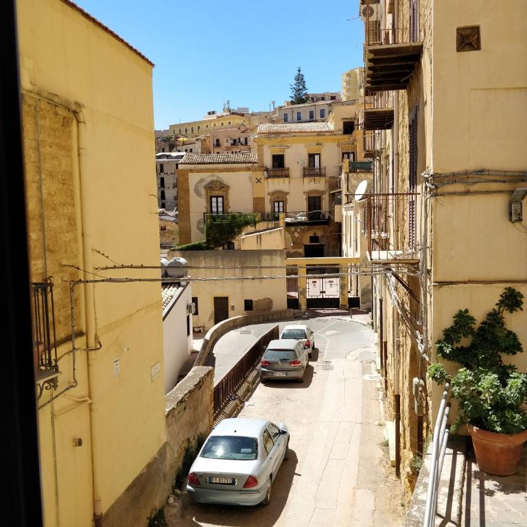 Kalos Rooms - Camera Matrimoniale/Doppia con Letti Singoli con Balcone - 32