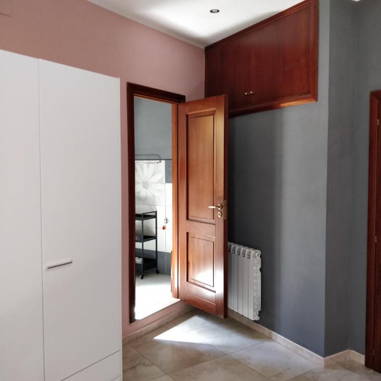Kalos Rooms - Camera Matrimoniale/Doppia con Letti Singoli con Balcone - 18