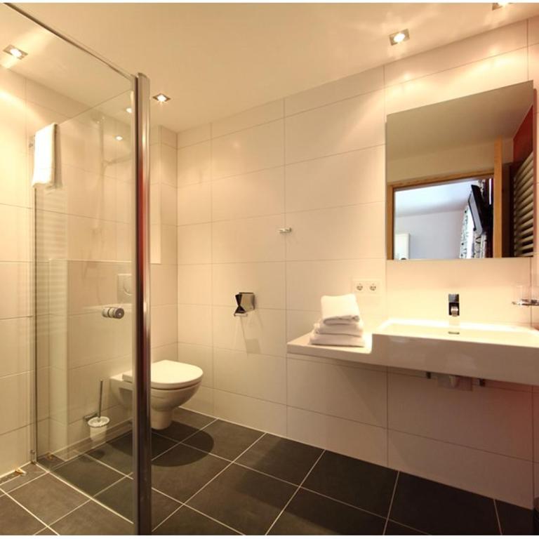 Die Dorfvilla - Includes Tauern Spa Kaprun Wellness Access 13 km away - Großes Doppelzimmer - 2
