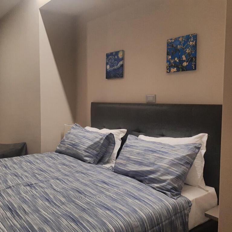 Smart Apartment Sei Chiese - TWA - Triple Room with Private Bathroom - 2
