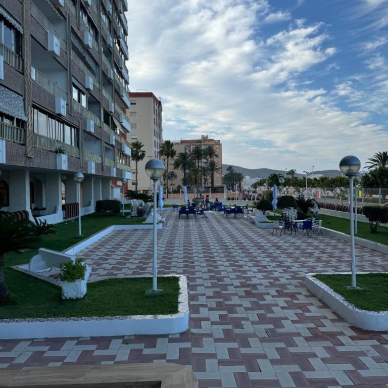 Apto. Cullera vistas espectaculares primera línea - Apartamento de 2 dormitorios - 12