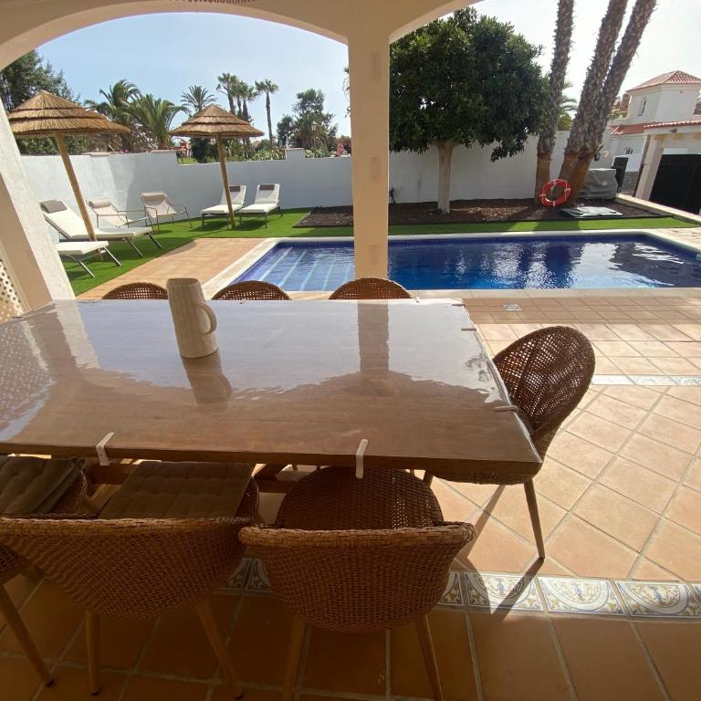 Oasis Golf Villa - Villa - 19