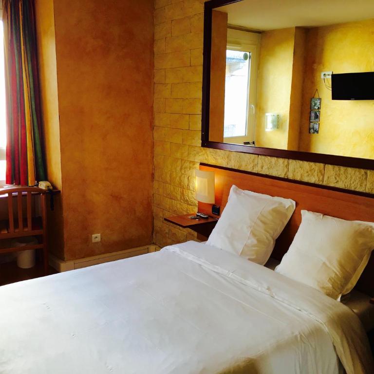 Hôtel Bosquet Pau Centre - Self Check In Budget Hotel - Chambre Double Confort - 32
