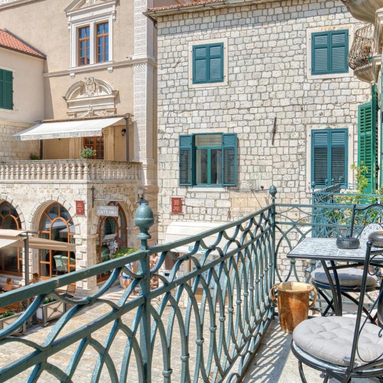 Luxury Main Square apartment by MN Property - Apartman sa 2 Spavaće Sobe - 16